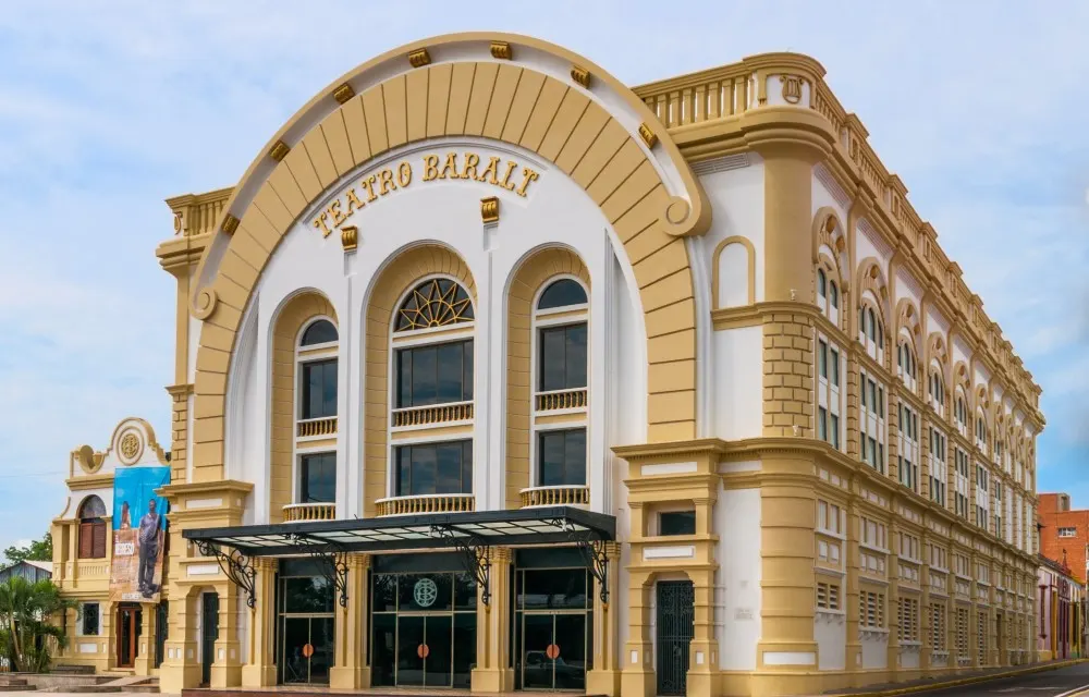 Teatro Baralt in Maracaibo  Pictures